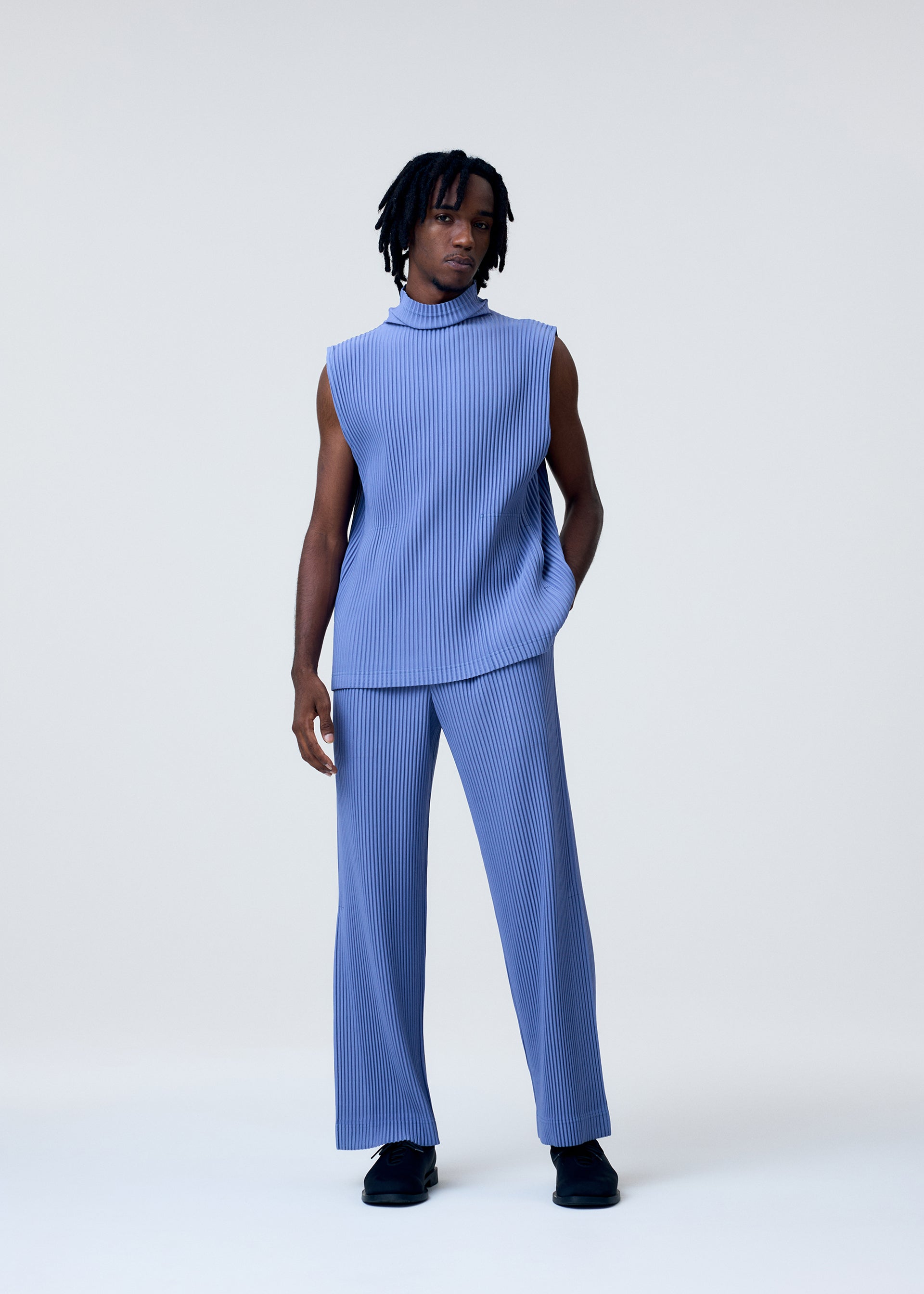 MEN – ISSEY MIYAKE ONLINE STORE