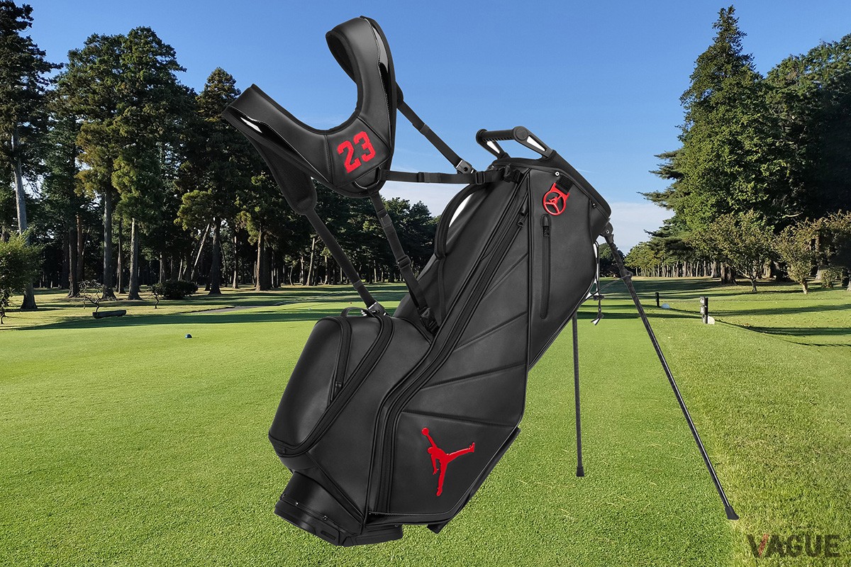 ジョーダンブランドのゴルフバッグに新色“ブラック×レッド”が登場