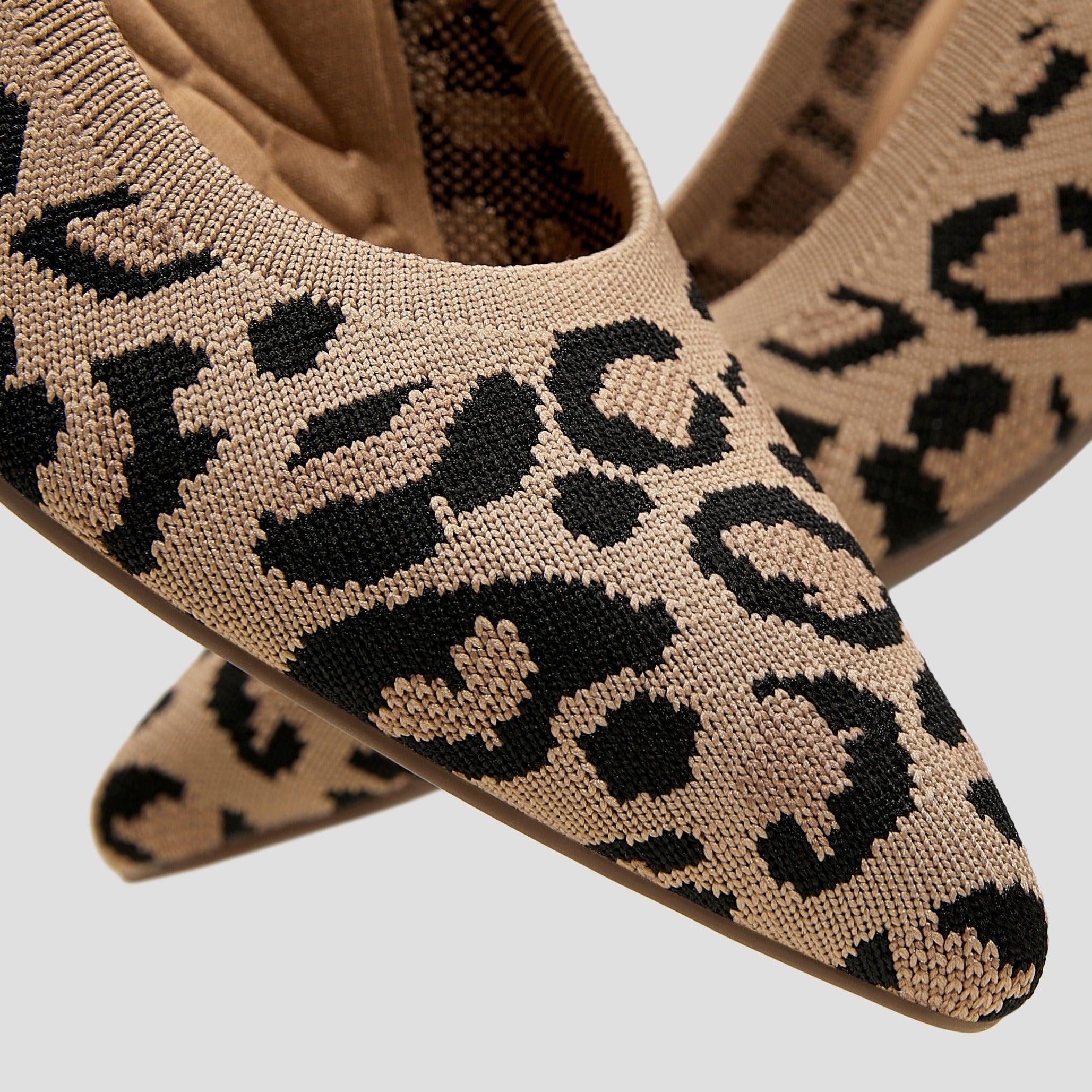 Aria Wedge Pro] ポインテッドトゥ ウェッジヒール パンプス – VIVAIA