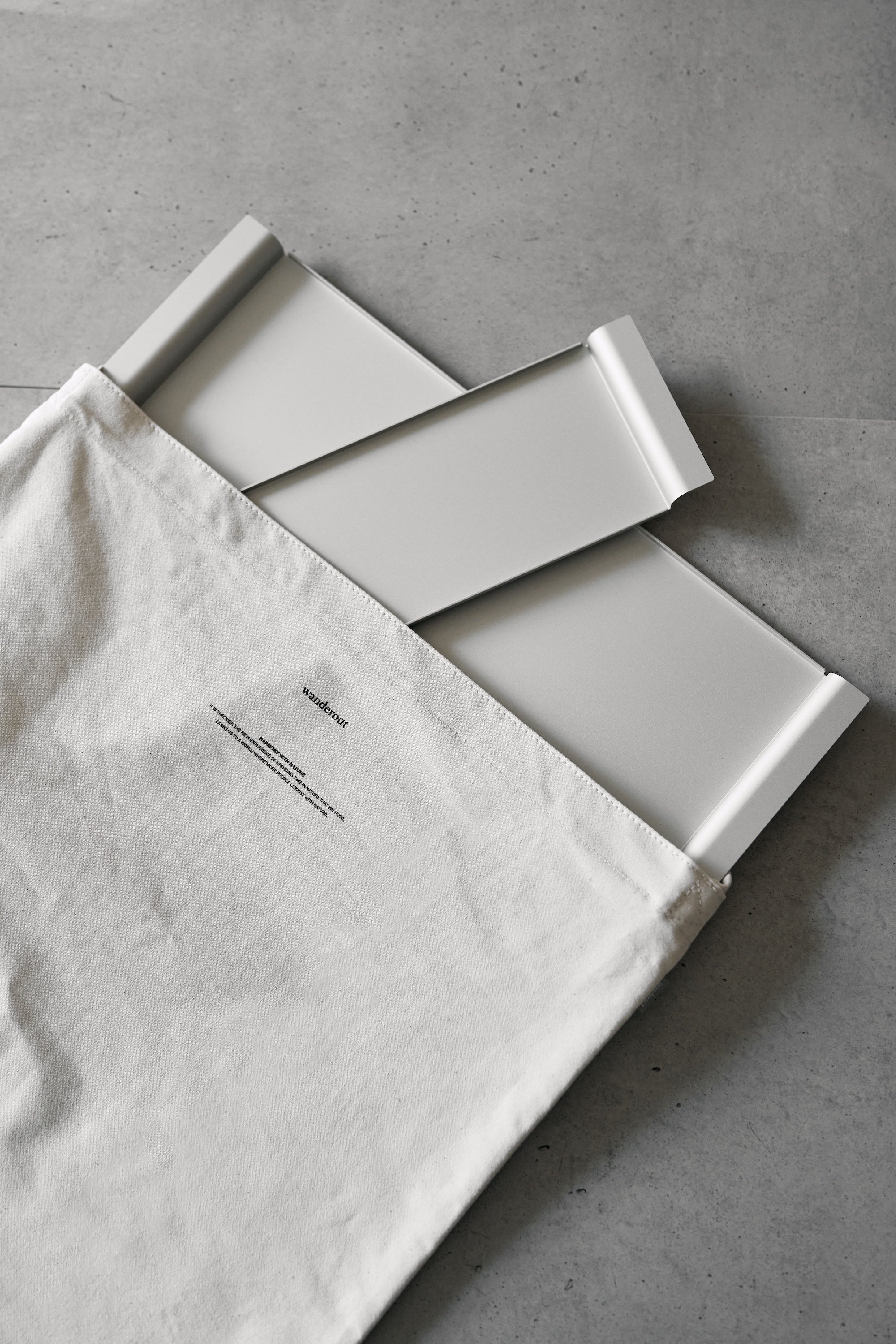 Wanderout / Wide Tray Al - Silver – wanderout