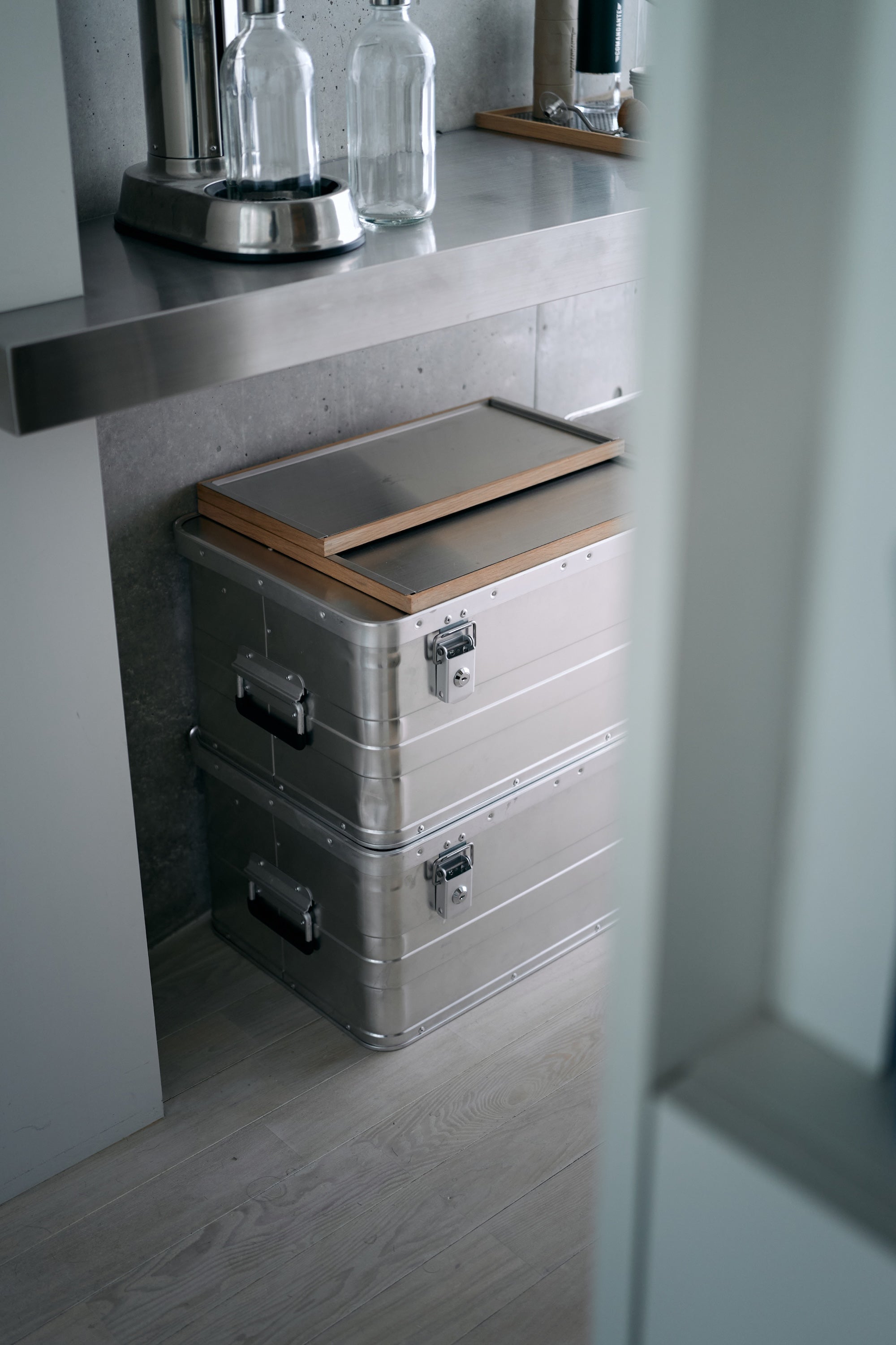 Wanderout / Universal Mesh Tray 01 – wanderout