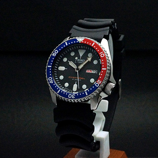 セイコー 200mダイバー 赤青ベゼル Cal.7S26 アンティークウオッチ