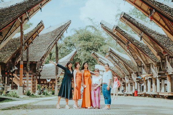 タナトラジャ ～死者と共に生きる人々～ 2019年12月12日マカッサル発5