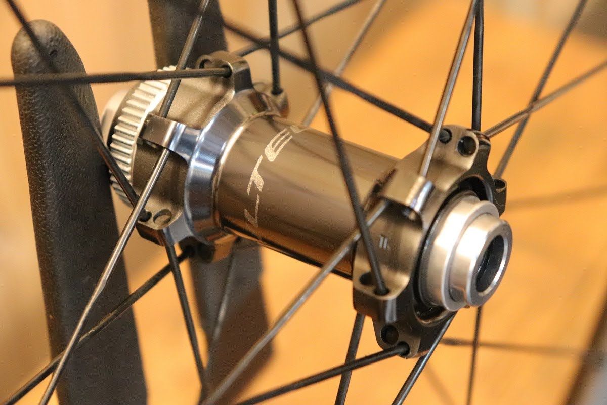 シマノ SHIMANO アルテグラ ULTEGRA WH-R8170 C36 TL チューブレス