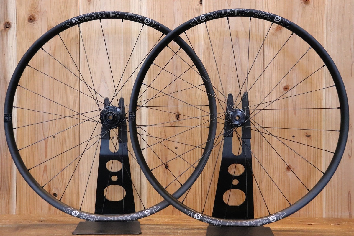 インダストリーナイン INDUSTRY NINE 1/1 GRCX アルミ チューブレス