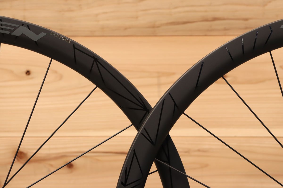 トーケン TOKEN ヴェントス VENTOUS DISC PRIME カーボン ディスク
