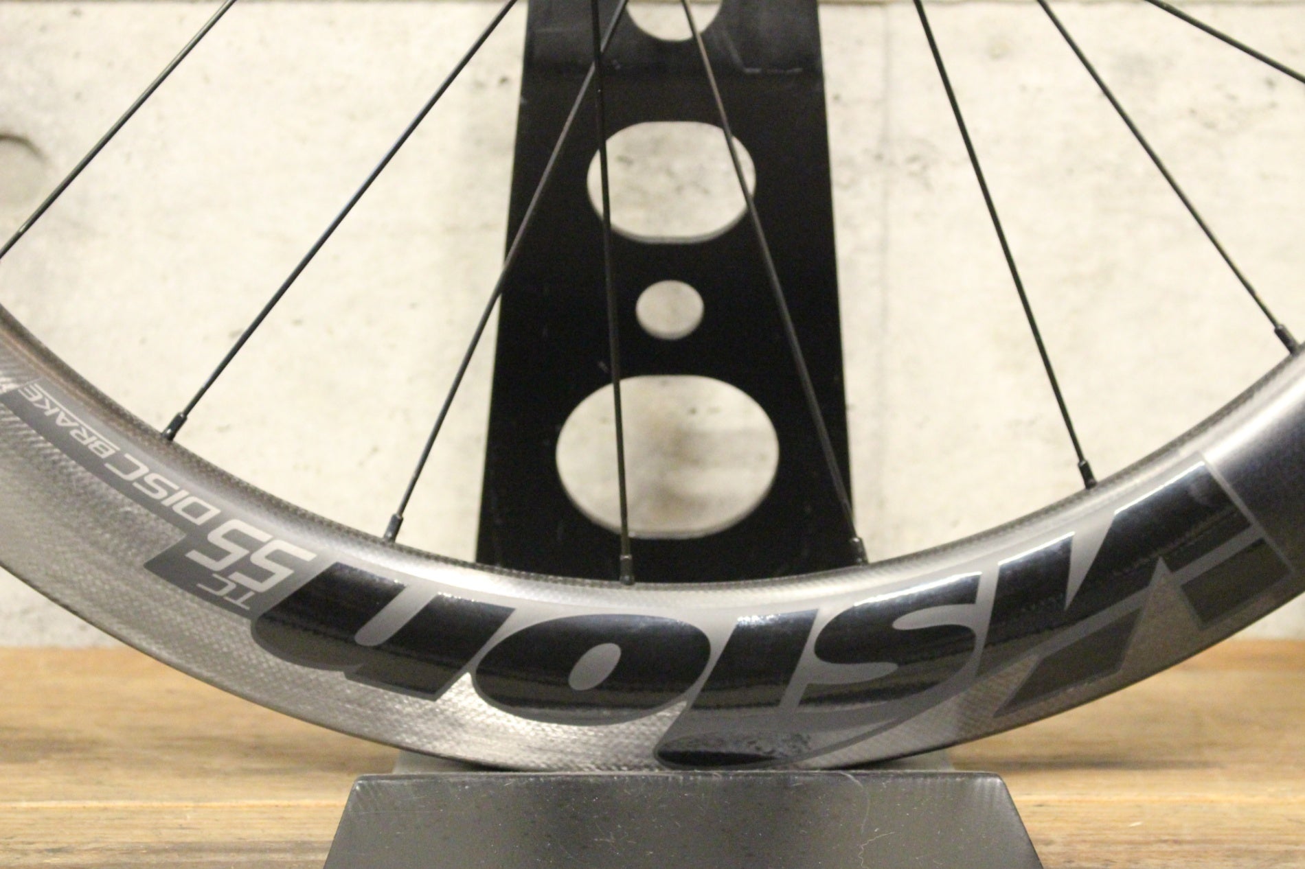 ヴィジョン Vision TC 55 DISC カーボン チューブレスレディ ホイール