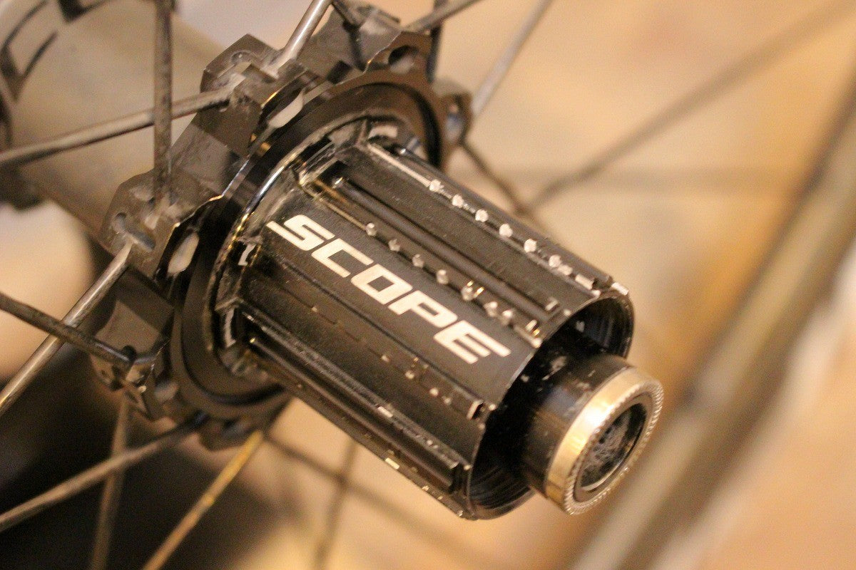 スコープ SCOPE R5D TLR DISC カーボン チューブレスレディ ホイール