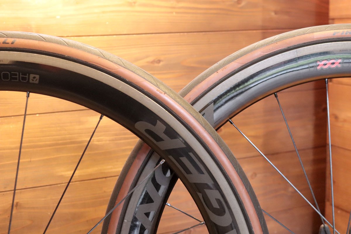 ボントレガー Bontrager アイオロス AROLUS XXX4 TLR リムブレーキ