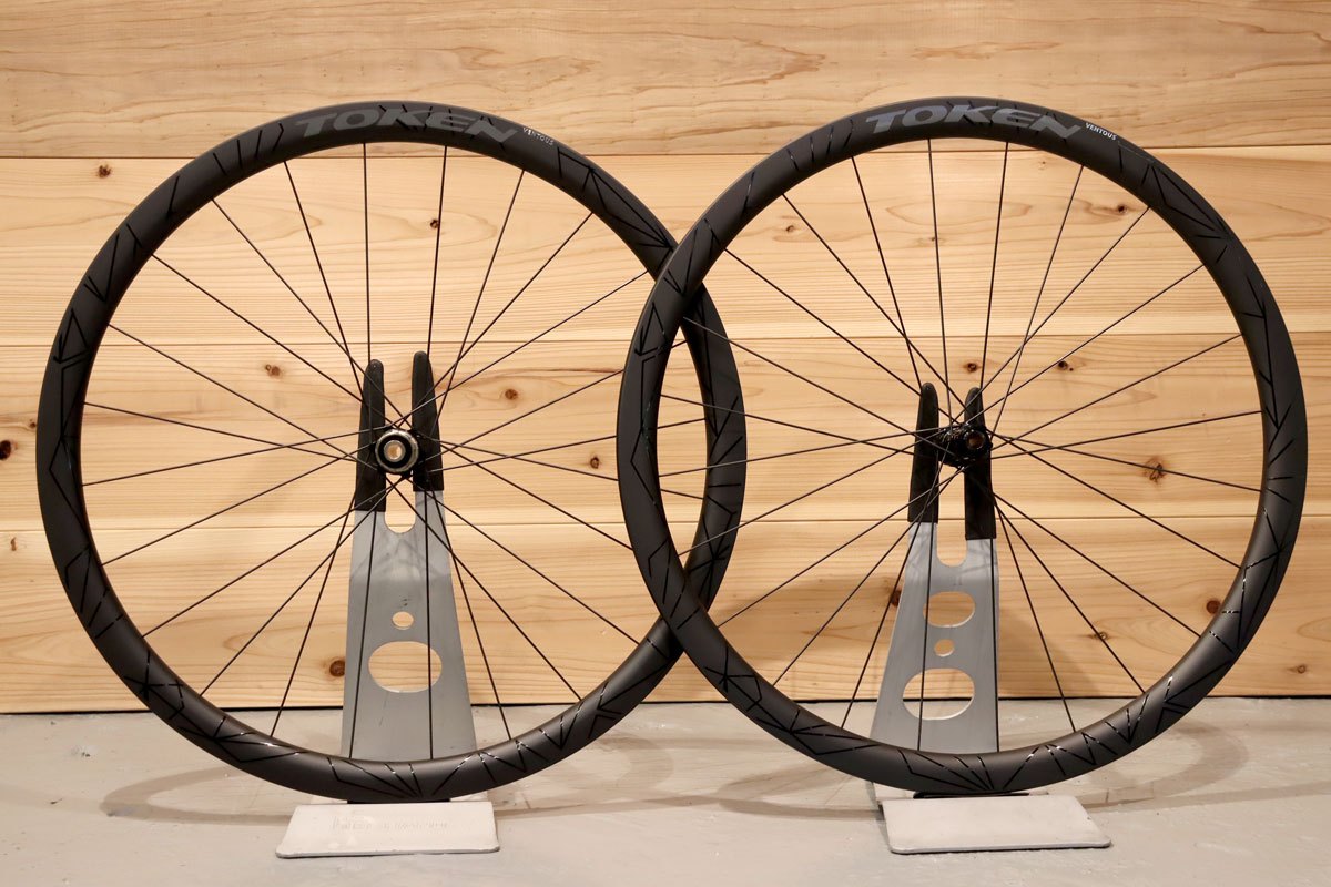 トーケン TOKEN ヴェントス VENTOUS DISC PRIME カーボン ディスク