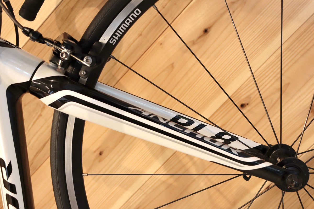 アンカー ANCHOR RL8 EQUIPE 2017 540サイズ シマノ 105 5800 11S