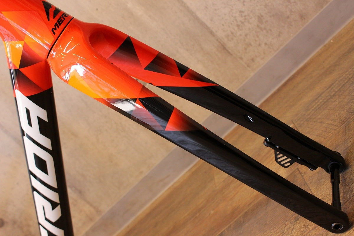 メリダ MERIDA スクルトゥーラ SCULTURA TEAM 2022 S カーボン ロード