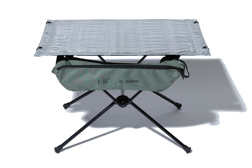 F/CE.の別注で、ヘリノックスのチェアとテーブルにダイニーマを採用