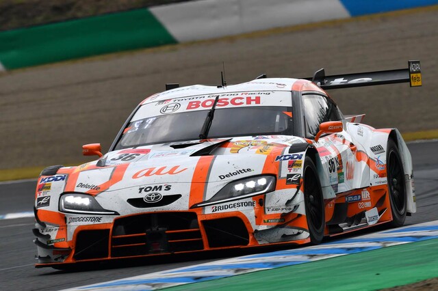 SUPER GT最終戦でNo.36 au TOM'S GR Supraが勝利 2023年シーズンの
