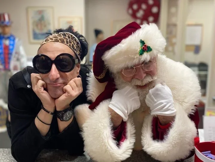 Christmas Vibes: Rocking Your Holiday Season - 93.3 WMMR