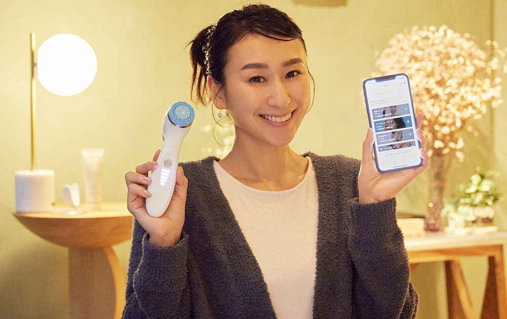 浅田舞】さん登場！洗顔で美肌を育てる美顔器がIoT対応へと進化して