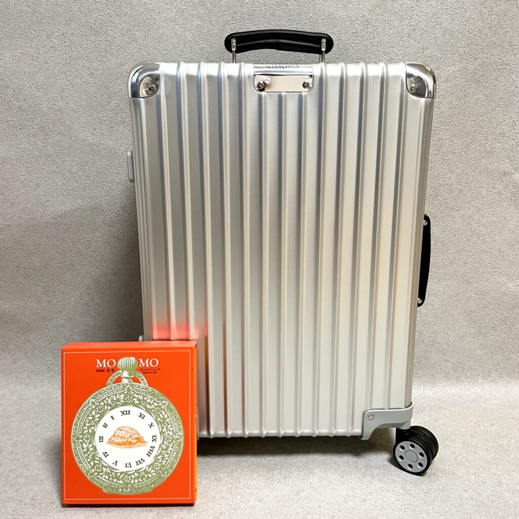 さぁ旅に出よう。リモワのスーツケース、クラシックキャビンS