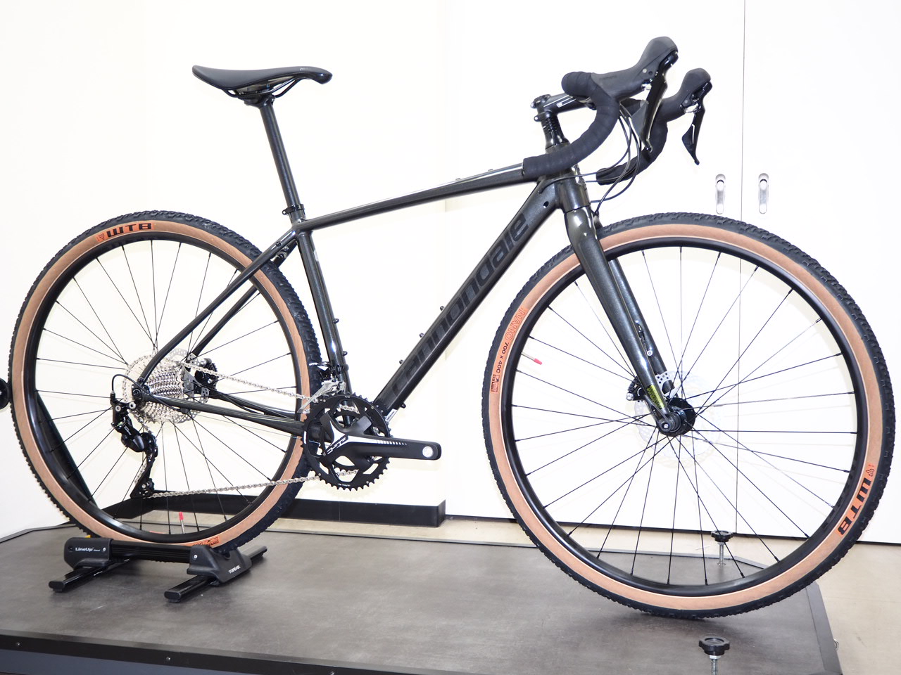 CANNONDALE(キャノンデール) TOPSTONE(トップストーン) 105 完成車