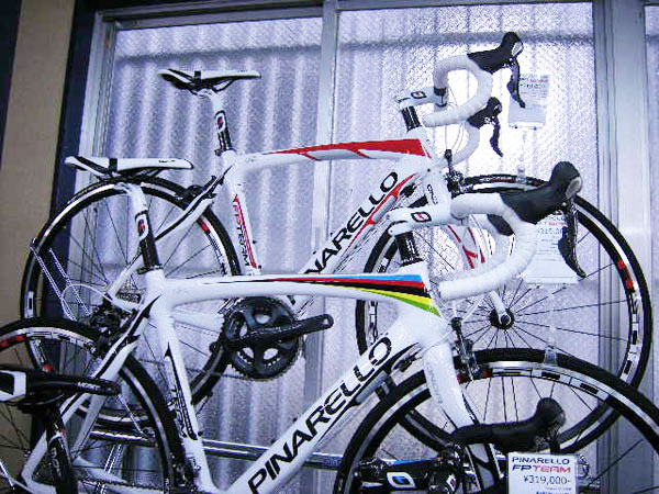 PINARELLO FP TEAM(ピナレロ エフピーチーム) 2013年モデル ロード