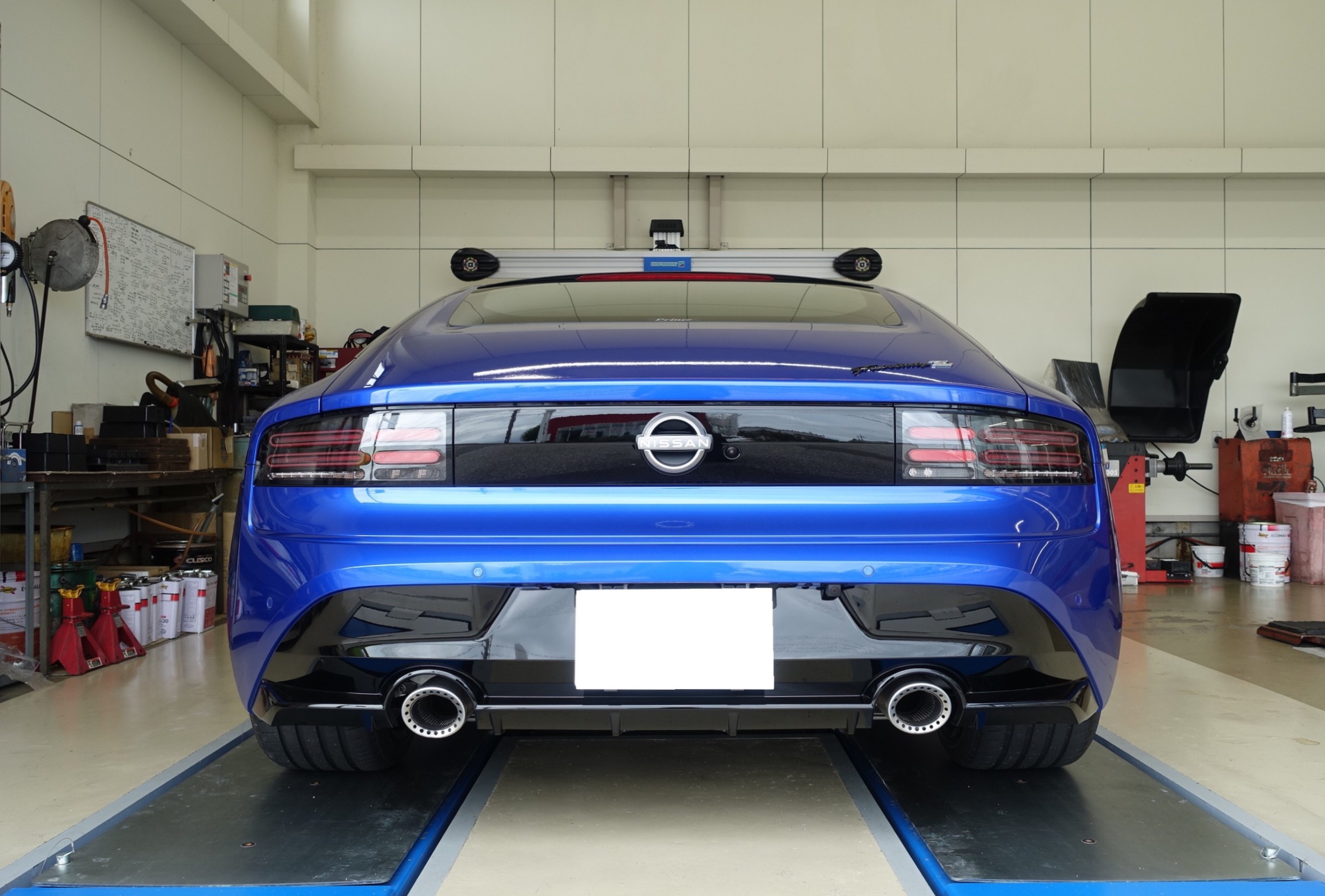 重低音サウンドはもちろんのこと目を引くリアビューもステキです！日産