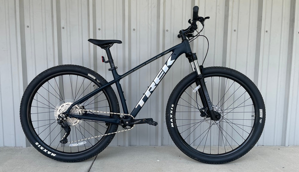 DEMO - 2025 Trek Marlin 7 Gen 2 - Large – Cahaba Cycles