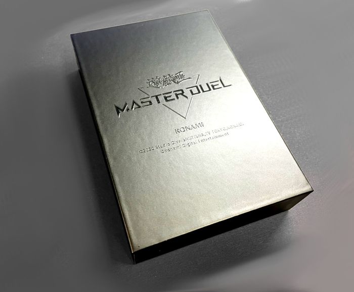 スリーブ『MASTERDUELブラック(特製ケース付)』100枚入り