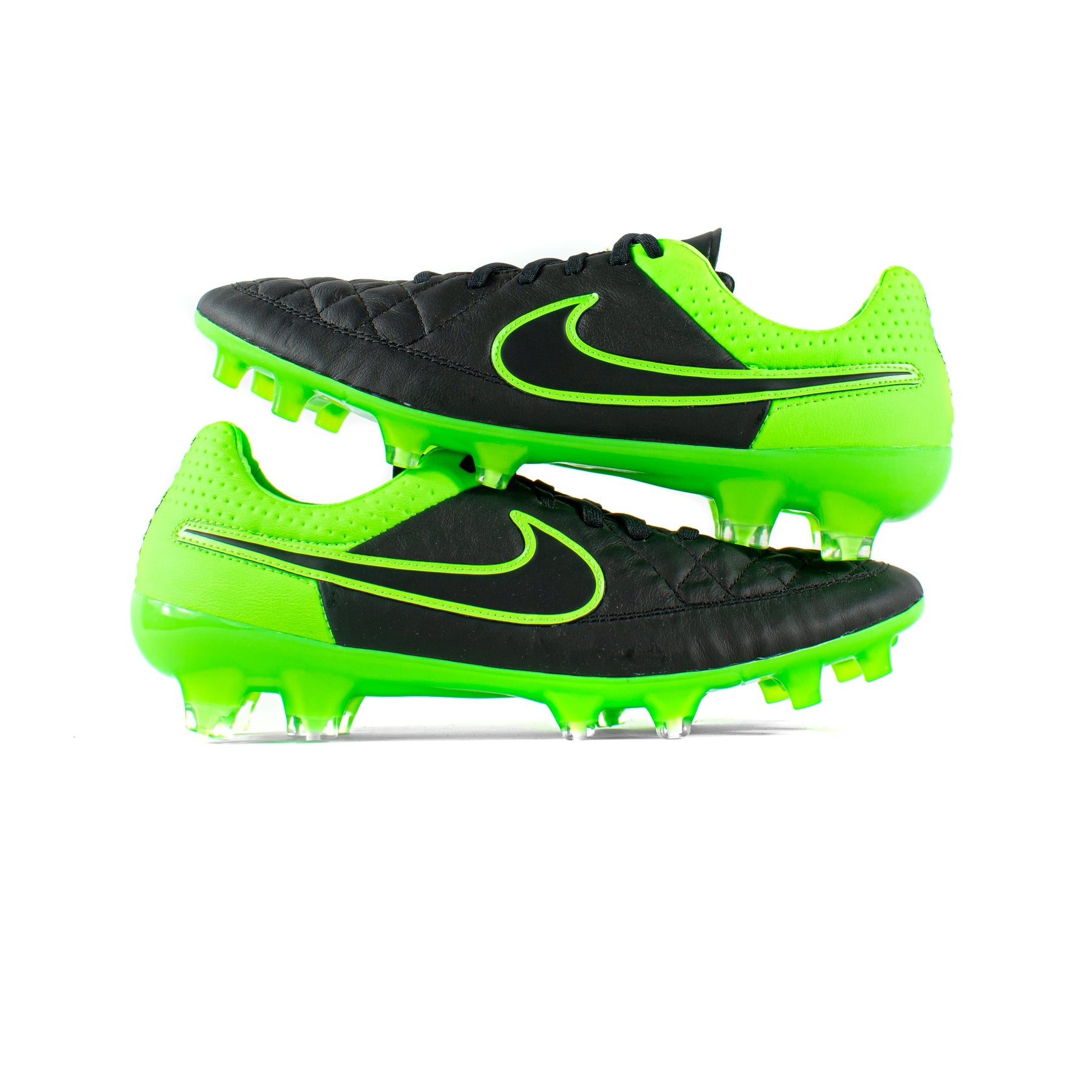 Nike Tiempo Legend V Tech Craft Leather FG – Classic Soccer Cleats