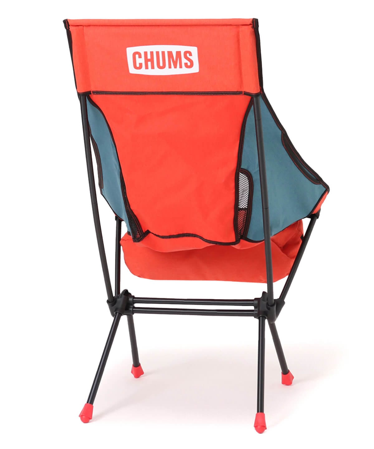 新色登場！折りたたんで持ち運べるチャムスのチェアを持って、夏の