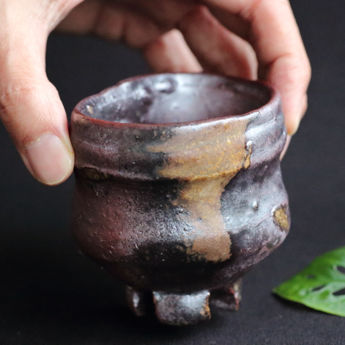 原田拾六 備前ぐい吞み 備前焼 薪窯焼成焼〆酒器 盃 共箱