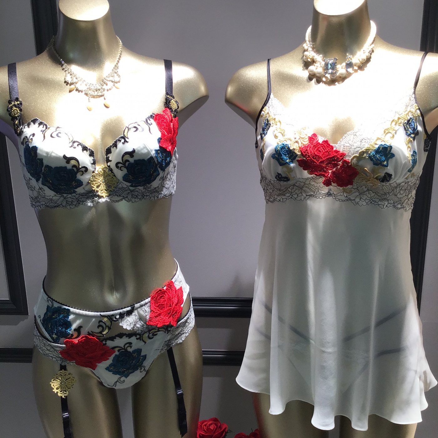 本日のコーディネート〜Salute73グループ〜 | サルート by ワコール