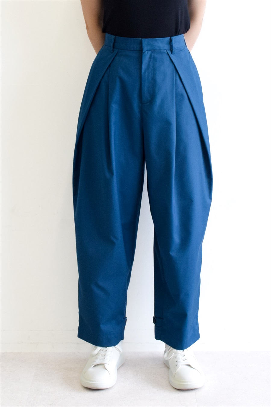 タックパンツ ATSURO TAYAMA｜クロスプラス公式通販サイト