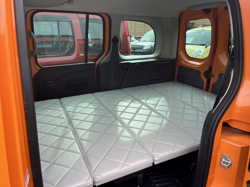 カングーベッドキットご紹介 | News & Blog | ルノー カングー専門店