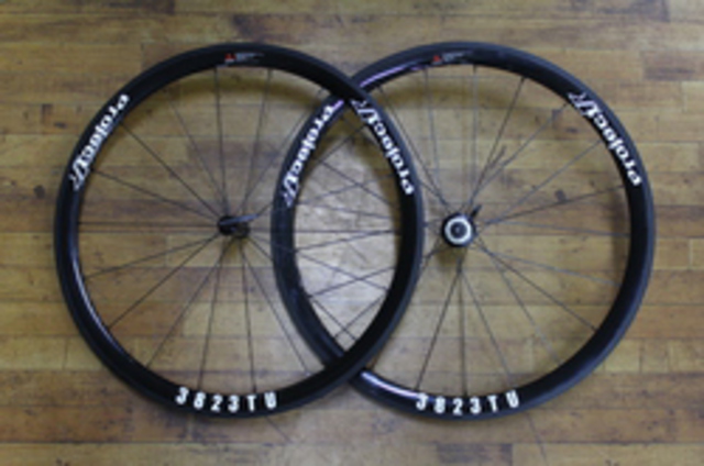 商品紹介 オリジナル カーボンホイール | サイクルコミュニティー