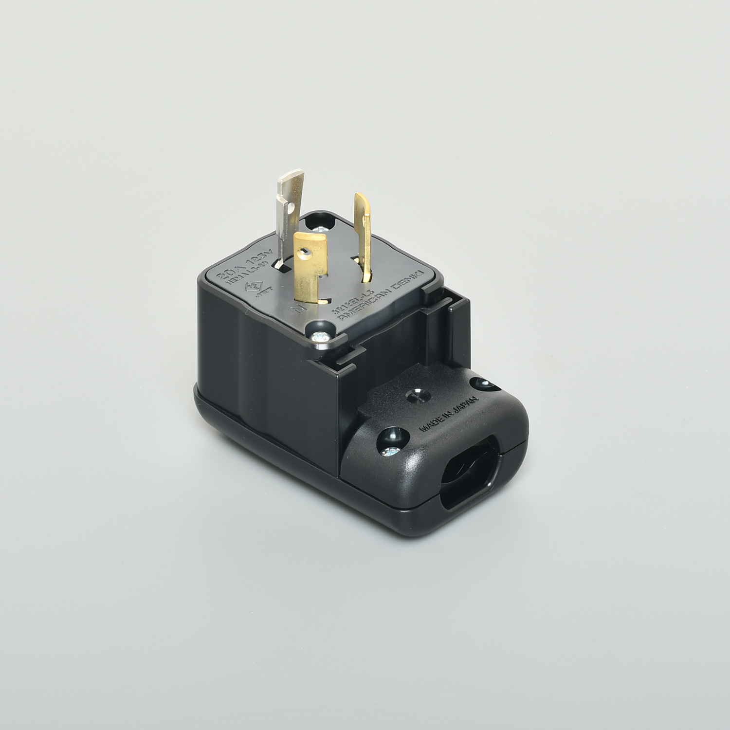 3212EL-L5 接地形2P 20A 125V (NEMA L5-20) エルシェイププラグ