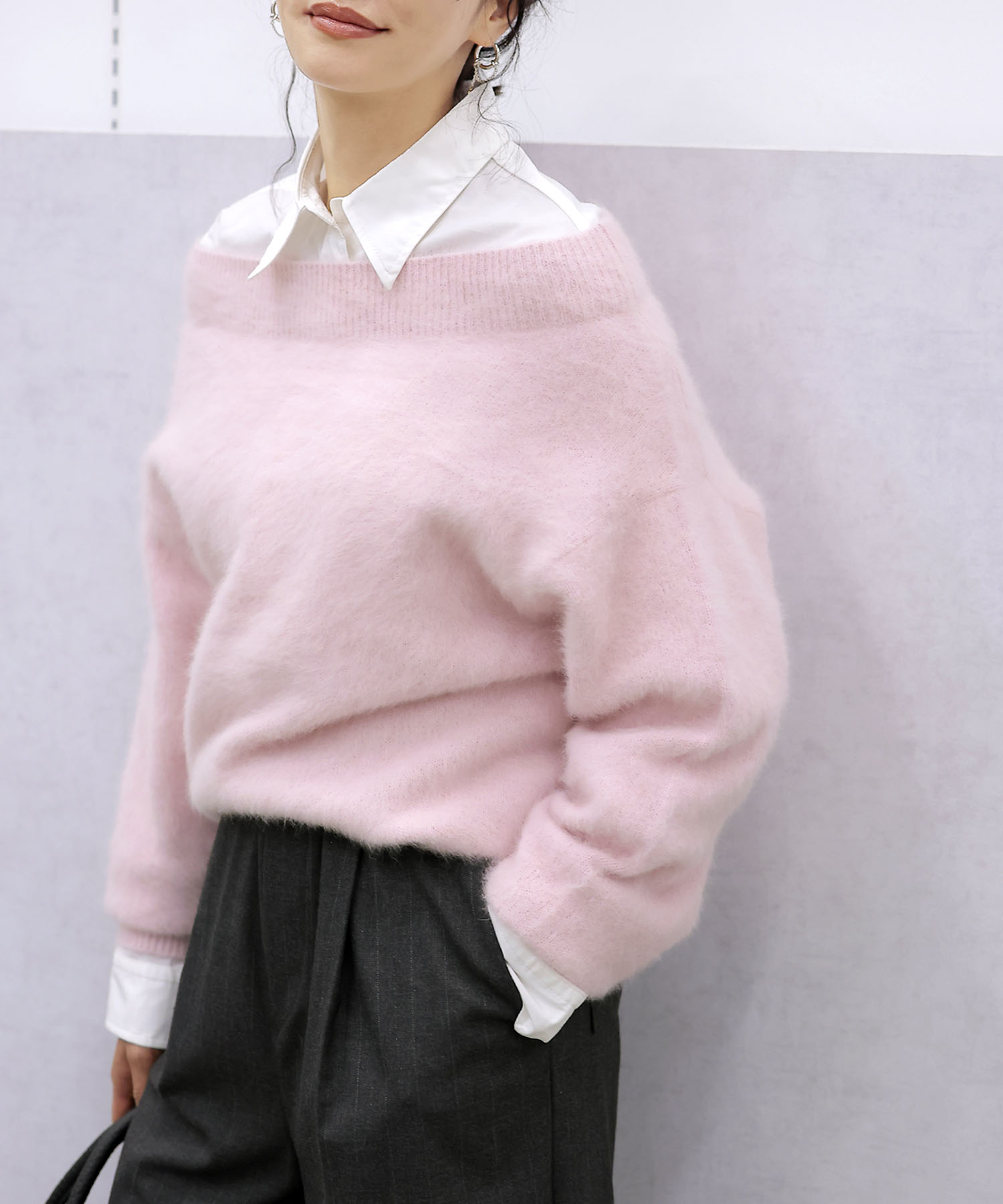 フォックスカシミヤ オフショルダープルオーバー | AND ON JIONE STORE