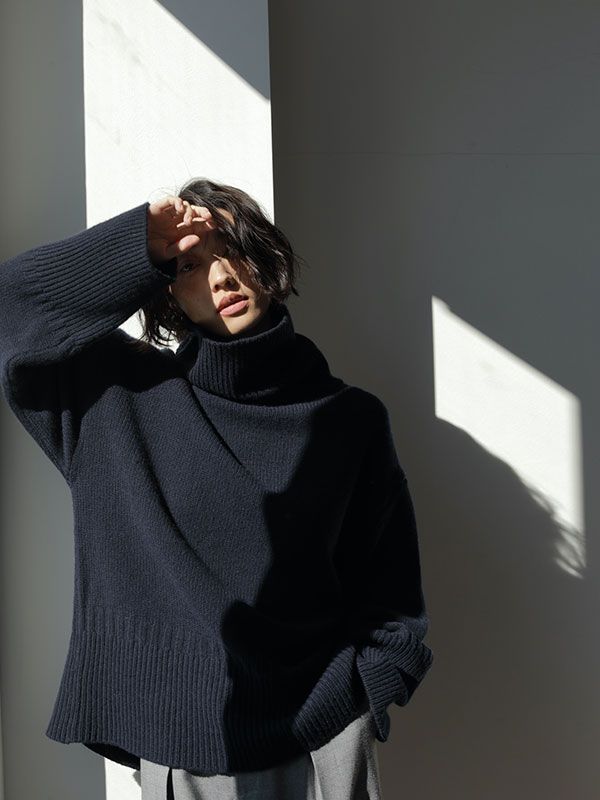 ETRE TOKYO - ウールカシミヤタートルニットプルオーバー - NAVY
