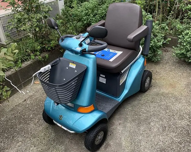 神奈川県 横浜市 保土ヶ谷区にて SUZUKI/スズキ シニアカー/セニアカー