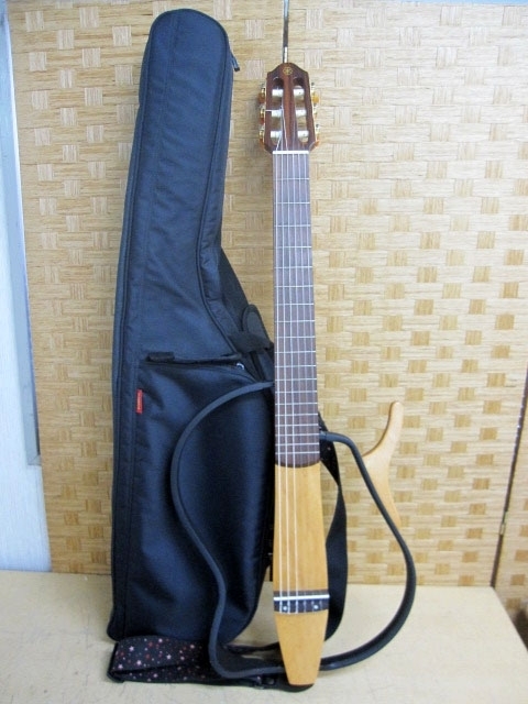 小平市にて YAMAHA サイレントギター SLG-100NW ソフトケース付き を