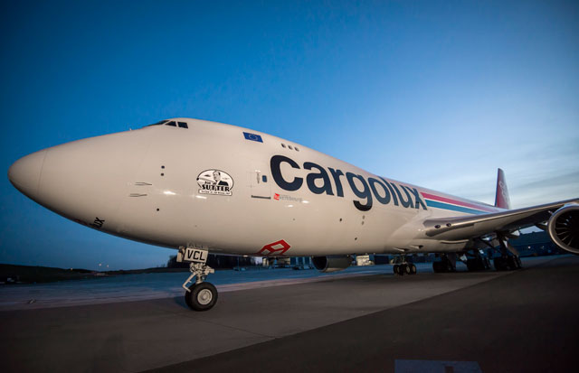 ボーイング、カーゴルックス航空へ747-8F納入 自社購入30機目