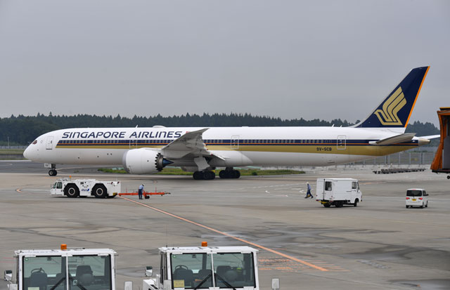 シンガポール航空の787-10、成田就航 開港40周年に華添える