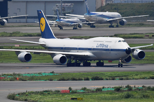 ルフトハンザ、レトロ塗装747-8が羽田飛来 再開後初、1年4カ月ぶり