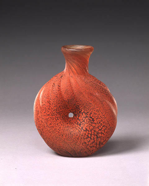 町田市立博物館所蔵 岩田色ガラスの世界展―岩田藤七・久利・糸子