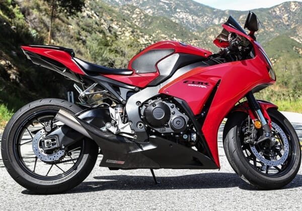 CBR1000RR用MOTOGP-RC213Vスタイルマフラー｜AxxL