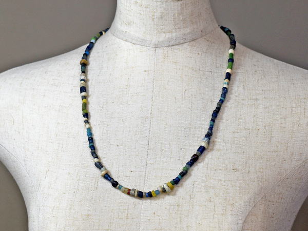 2403】マリ出土ミックスニラ銀化ビーズネックレス,とんぼ玉,トンボ玉