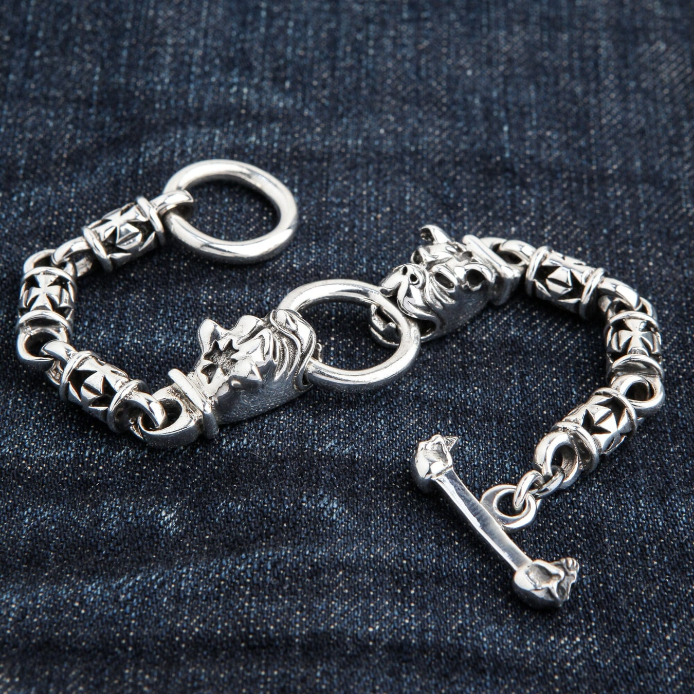 ブルドッグ ドッグ ヘッド シルバー バイカー ブレスレット