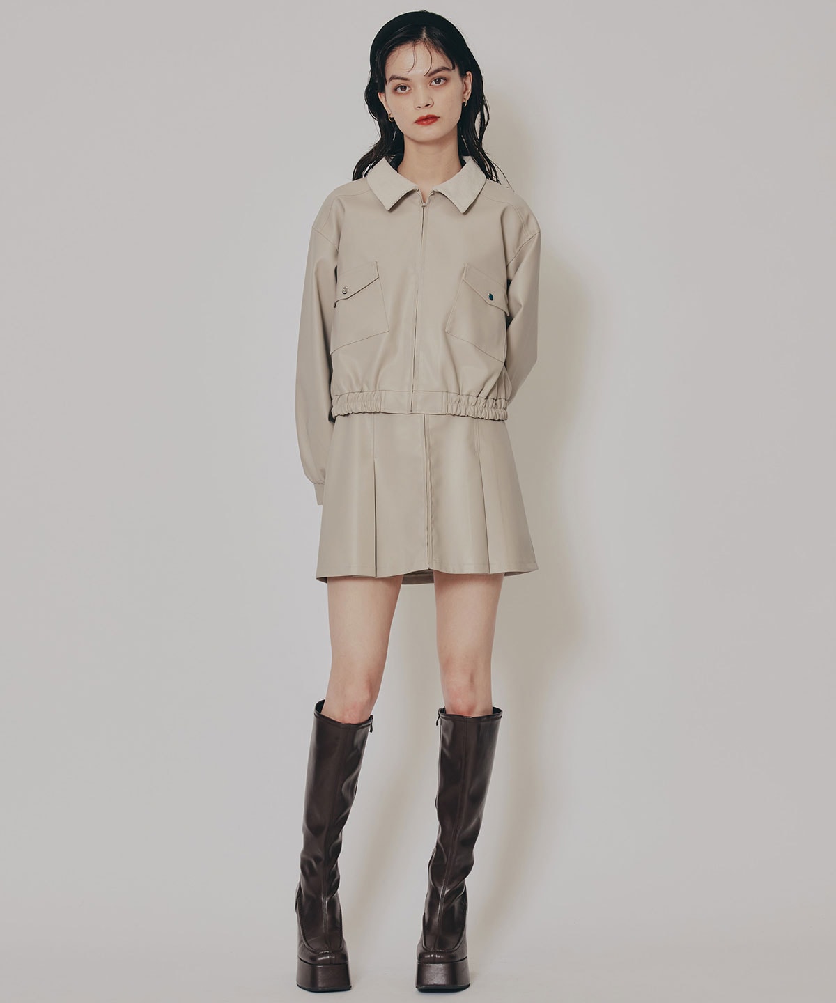 フェイクレザージップブルゾン