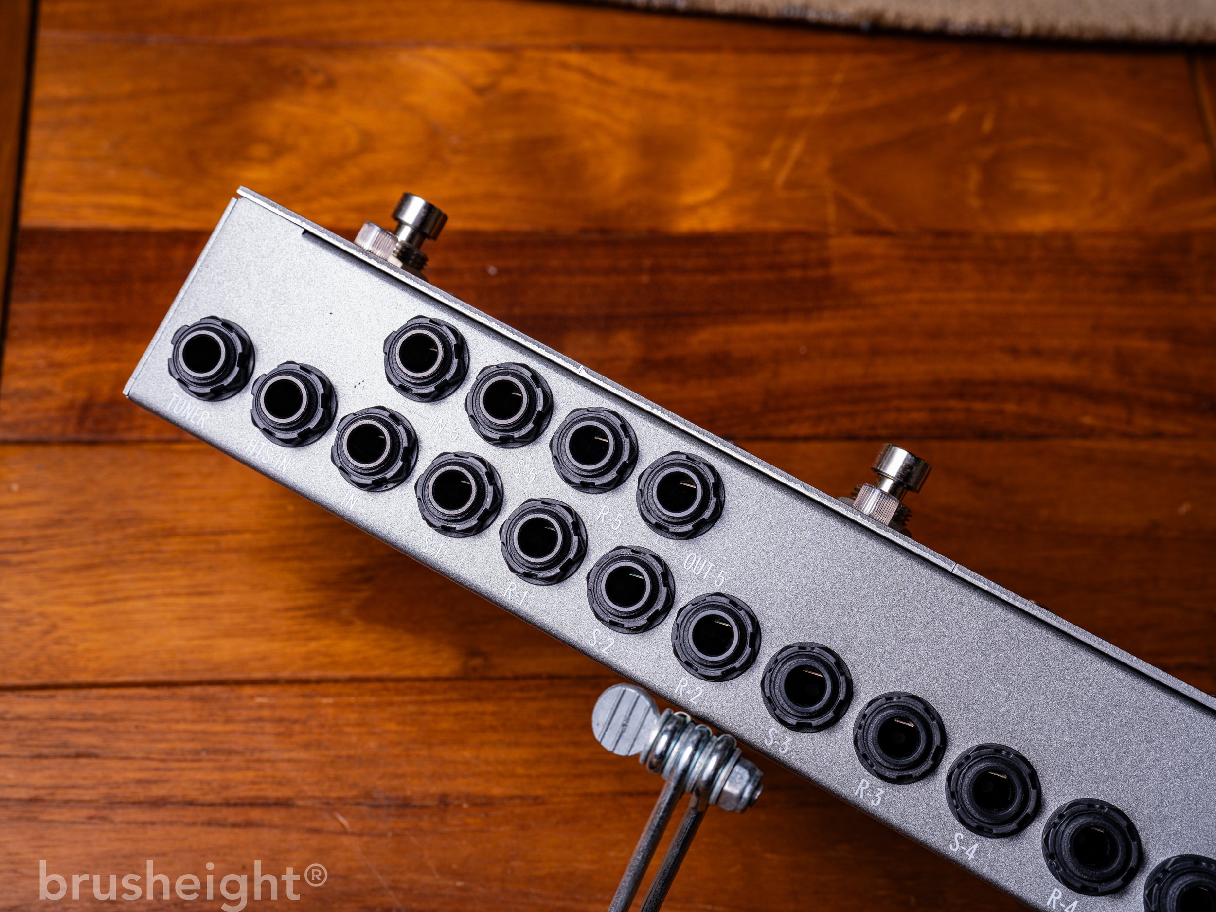 Free The Tone ARC-53M Silver – brusheight