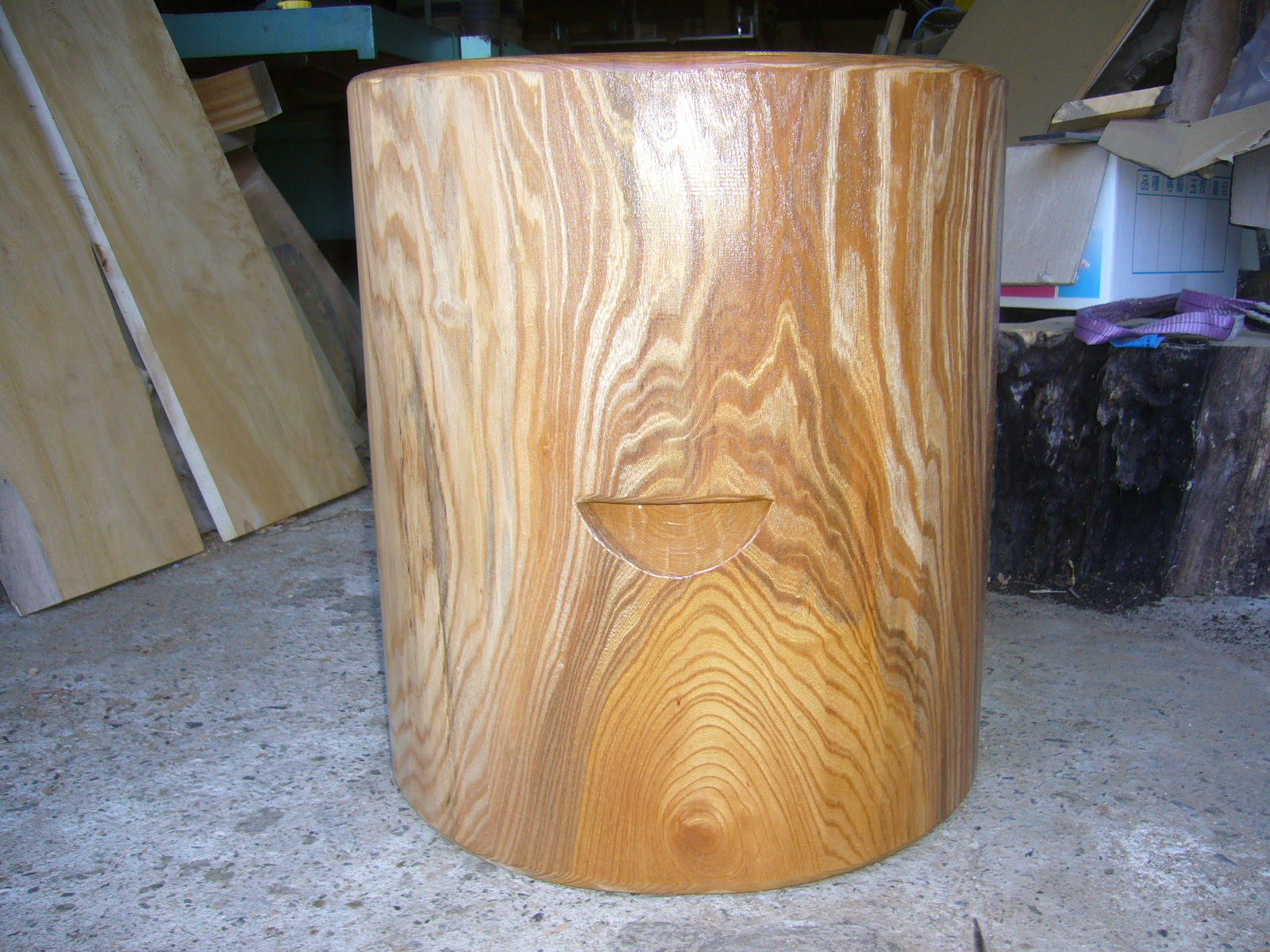 ケヤキ餅つき臼（2～2．5升用） 川口碁盤｜こだわりの素材を自店舗