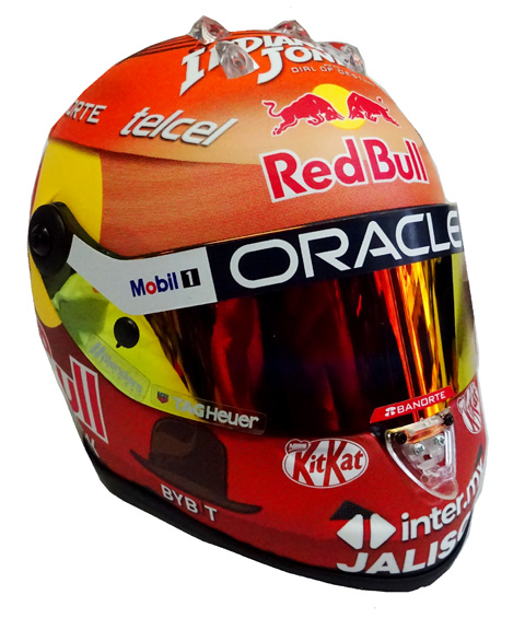 2023 S．ペレス レッドブル・レーシング 1/2 ヘルメット F1の