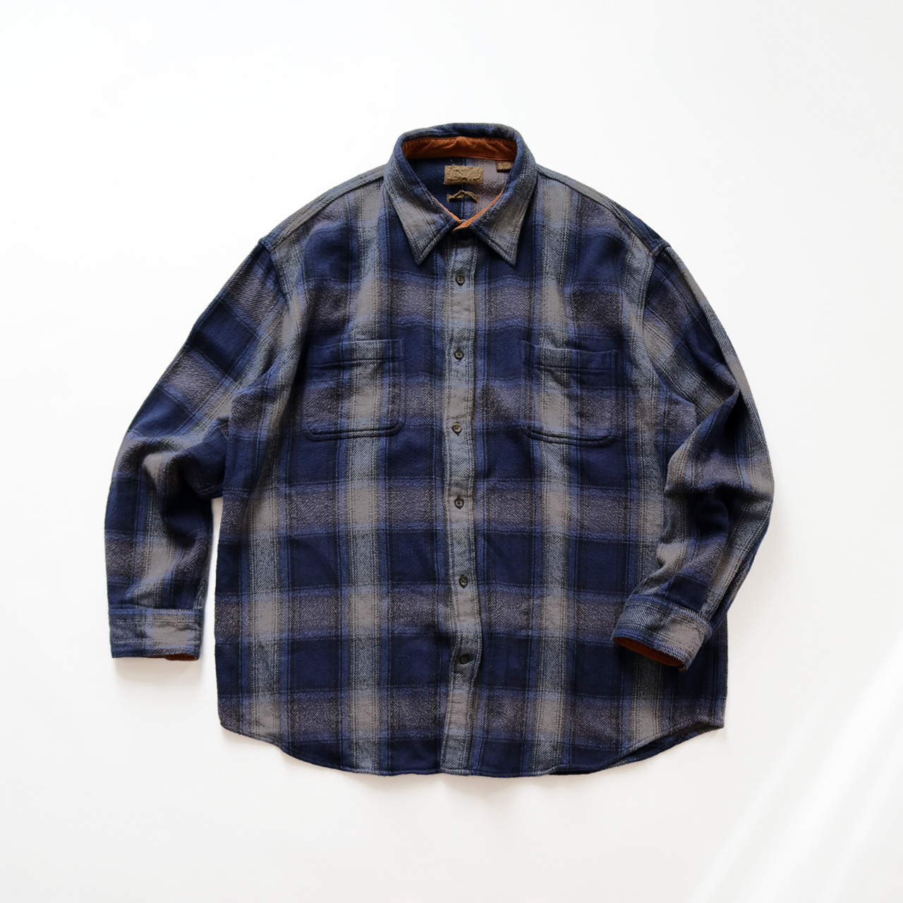 00's ST. JOHN'S BAY COTTON OMBRE CHECK HEAVY FLANNEL SHIRT,USED
